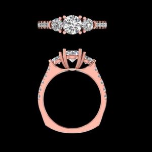 Bague de fiançailles de luxe en or rose avec trois pierres rondes en diamant taille brillant, style alliance, bijoux de mariage pour femme - Product Image 1