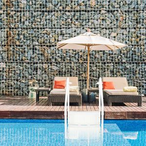 Scala per Piscina in PE Bianco 85*68*198cm, Resistente e Durevole - Product Image 1