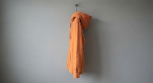 <b>Orange</b> <b>Fleece</b> 100% Cotton Solid Front Pullover Hooded Sweatshirt Men Kangaroo Pocket Regular Fit Winter Custom Logo - Product Image 3