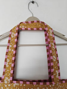 Funda acolchada para portátil de algodón naranja claro con correas para el hombro y cierre de asa - Product Image 5