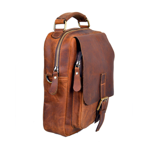 Sac messager de luxe de petite taille, personnalisé en cuir véritable avec fermeture à glissière et motif tendance - Product Image 3