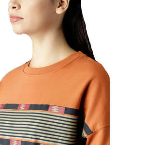 Sweat-shirts surdimensionnés à demi-zip avec broderie personnalisée pour femmes, sweat-shirt ample en coton polaire de haute qualité pour femmes - Product Image 4