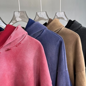 Venta al por mayor: Nuevas tendencias de invierno para hombre, sudadera con capucha extragrande y holgada de 450 g/m², personalizada, estilo vintage, con agujeros rotos y lavado francés. - Product Image 2