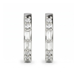 Pendientes Solitarios de Plata de Ley 925 con Diamante Cultivado en Laboratorio, Corte Baguette, Cuatro Puntas, Certificado IGI, para Compromiso - Product Image 6