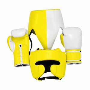 Ensemble de boxe en cuir personnalisé, gants de kick-boxing et protège-tête, équipement d'entraînement de combat, équipement de sparring OEM - Product Image 3