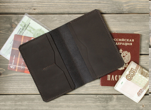 Fabricación de Porta Pasaportes Personalizados, Funda para Pasaporte, Funda para Tarjetas, Cartera de Cuero Suave para Pasaportes para Hombres y Mujeres - Product Image 3
