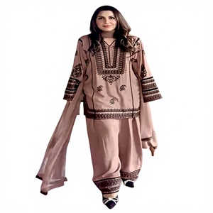 Nouvel ensemble Salwar Kameez FATEMA FASHION de créateur, richement embossé, toutes saisons, style moderne, séchage rapide, décontracté, avec dupatta - Product Image 1