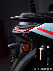 Feu arrière clignotant RGB personnalisé Yamaha NMAX V3 TURBO AJLIGHT DESIGN 4 lentilles LED – Nouvelle version/modèle AJNMAX-BTL - Product Image 5