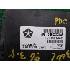 300 ECU y Módulos de Computación Usados 04602421AF - Product Image 5