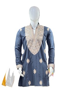 Ensemble kurta tendance pour homme en tissu synthétique léger avec broderie, col en V, idéal pour les mariages et festivals, style indien et pakistanais - Product Image 1