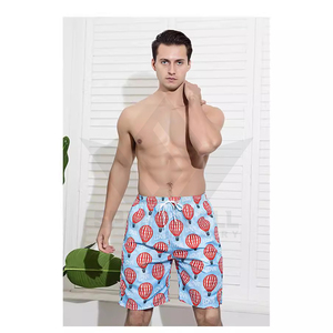 Short de bain pour homme à imprimé montgolfière bleue, séchage rapide, cordon de serrage, taille mi-haute, avec poches latérales - Product Image 1