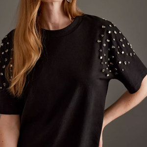 T-shirt décontracté pour femme en coton tricoté écologique, noir, à manches courtes bouffantes, motif écossais, col rond, coupe classique, orné de strass - Product Image 4
