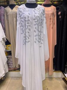 Abaya Modeste de Dubaï en Gros, Perlée et Pailletée, à Manches Longues, Traditionnelle Musulmane, Faite à la Main, pour Mariage, Respirante, Col en V pour Femme - Product Image 4