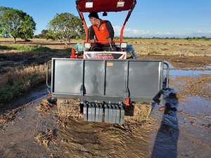 Tracteur agricole à chenilles HOGICO HG80VN 80 CV 2RM, transmission par engrenages robuste, machine agricole de haute performance, orange, 2710 kg - Meilleure vente - Product Image 3