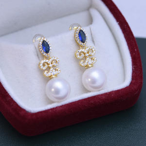 Boucles d'oreilles en perles rondes blanches d'eau douce de 10-11 mm pour femmes, argent S925, design papillon, lumière intense, défauts mineurs - Product Image 2