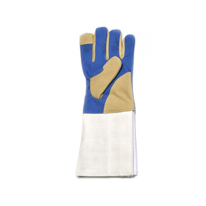 Guantes de Esgrima de Fabricación por Contrato, Protección Duradera para la Palma, Ajuste Flexible, Suministro de Marca Privada para Mayoristas de Equipos - Product Image 3