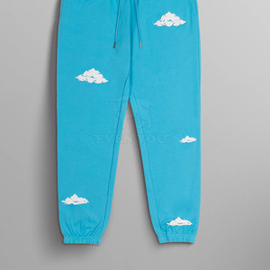 Pantalon de jogging élégant à imprimé en relief, en coton doux, coupe décontractée, style streetwear tendance, à prix abordable - Product Image 3
