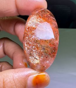 Vente en gros de pierres naturelles GOLDEN SUNStone USA, cristal brut pour la décoration et la méditation - Product Image 1