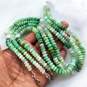 Collier pendentif en résine époxy fait main, tendance, bijou artisanal unique, cadeau de fête pour femme - Product Image 2