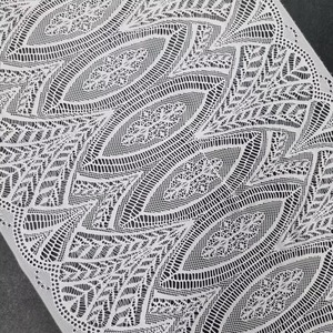 Tela de encaje elástica de nailon y spandex para ropa, lencería y vestidos, color personalizado, ligera, floral, con borde festoneado - Product Image 1