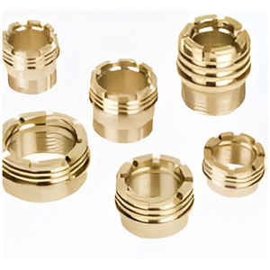 Inserts en laiton CPVC de qualité export pour solutions de raccordement de tuyaux filetés - Product Image 1