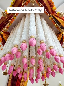 Guirnalda Floral de Caléndulas Blancas Hechas a Mano con Capullos de Loto de Madera Sola para Decoración de Escenarios de Boda y Entradas, Decoración para Templos Pooja y Festividades - Product Image 6