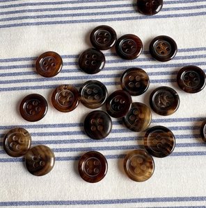 High Quality Custom Round 4-Hole Buffalo Horn Animal Style Durable <b>Handmade</b> Sewing Buttons for <b>Clothes</b> Shirt Suit - Product Image 6