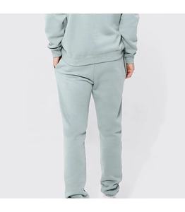 Survêtement en coton respirant pour homme avec logo personnalisé OEM Ensemble de jogging à capuche réfléchissant avec impression du logo Style solide pour adultes en hiver - Product Image 3