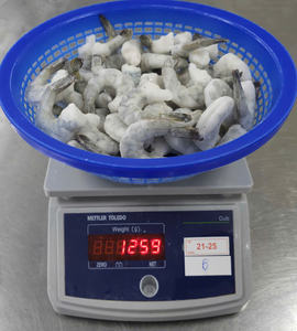 Venta al por mayor Vietnam Bac Lieu Vannamei Camarón congelado crudo cáscara desvenada cola PTO tamaño 21-25 sin cabeza bolsa a granel precio barato - Product Image 6