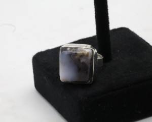 Anillo Ajustable de Ágata Natural para Mujer – Anillo de Plata Alemana Hecho a Mano con Piedra de Ágata, Joyería Boho con Piedras Preciosas - Product Image 1