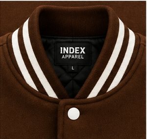 เสื้อแจ็คเก็ตวาร์ซิตี้ผู้ชายแบบมีสีตัดกัน ยี่ห้อ Index Apparel ติดกระดุมแป๊ก แต่งอักษรแบบ Applique สไตล์เบสบอล - Product Image 5