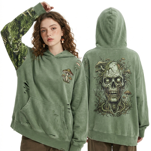 Sweat à capuche personnalisé rouge bordeaux pour femme, en molleton délavé à l'acide, avec imprimé graphique 'Trone Squelette Roi' et détail de manches gothiques effet sang, style streetwear - Product Image 6