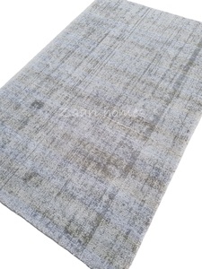 พรมผ้าไหมดอกมะลิสีเทาเบจ-พรมปูพื้นที่เรียบง่ายทำด้วยมือ - Product Image 2