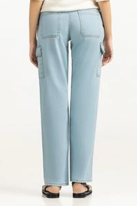 กางเกงยีนส์เดนิมสตรีทแวร์สำหรับผู้หญิง ออกแบบโดยดีไซเนอร์  โลโก้สั่งทำได้ คุณภาพสูง ทรงหลวม สไตล์โมเดิร์น แฟชั่นคนเมือง - Product Image 5