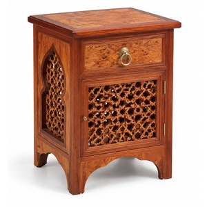 Table de chevet artisanale en cèdre Marrakech avec arche en forme de clé |   Meubles marocains en gros - Product Image 1