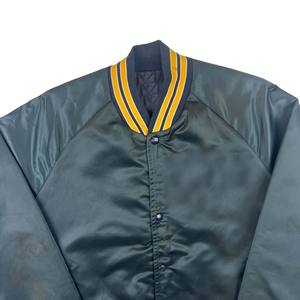 Chaqueta universitaria personalizada de satén negro, estilo Letterman, delgada, estilo urbano, venta al por mayor, tallas grandes, estilo béisbol - Product Image 2