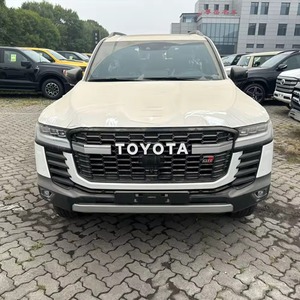Exclusivo para Land Cruiser 300, SUV de Lujo OEM con Componentes de Plástico, Capaz de Conducir Fuera de Carretera, para Uso Comercial y Personal - Product Image 2