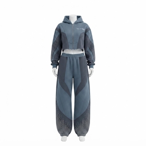 Conjunto Deportivo de Dos Piezas para Mujer: Sudadera Corta con Cierre y Detalles de Pedrería en Bloques de Color y Pantalones Deportivos Anchos - Product Image 5