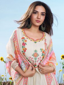 WOMEN S PURE VISCOSE COTTON CHEX KURTA SET'S PAVITRA <b>TOP</b> FABRIC PURE VISCOSE COTTON - Product Image 3