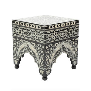 Mesa de centro redonda de madera maciza de mango hecha a mano con 3 patas de pilar y acento floral de mandala tallado a mano, mesa auxiliar para sala de estar - Product Image 3