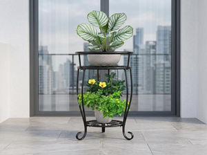 Support à plantes en fer forgé robuste à 2 niveaux, support de pot de fleurs haut pour intérieur et extérieur, résistant à la rouille, étagère d'angle en métal pour plantes - Product Image 2