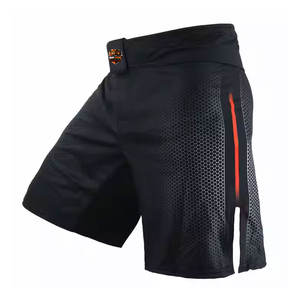 Shorts MMA pour hommes avec logo frontal, séchage rapide et durables, en tissu extensible pour les entraînements en salle, les arts martiaux et la pratique du combat - Product Image 4
