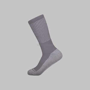 Calcetines deportivos personalizados de tubo medio de algodón peinado, calcetines de béisbol y softbol de alta calidad, calcetines de algodón de moda al por mayor para Unisex - Product Image 2