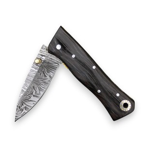 Cuchillo Plegable de Acero de Damasco con Punta Caída, Mango de Madera Wenge, Funda para Transporte Vertical, Cuchillo de Bolsillo EDC para Caza y Camping, Compatible con ODM - Product Image 1