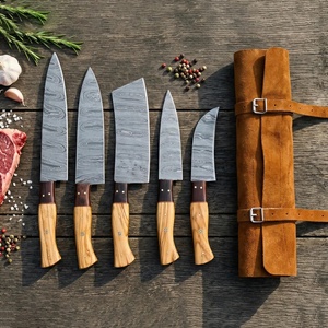 Ensemble de couteaux de cuisine multifonctionnels en acier damas, 5 pièces, faits à la main, design ambidextre, manches en bois, pour le camping en plein air - Product Image 1