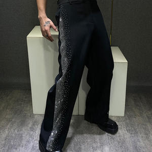 Pantalones Anchos Negros para Hombre con Franja Lateral de Pedrería, Cintura Alta, Estilo Urbano - Product Image 3
