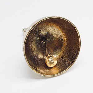 Cloche à main en métal doré personnalisée avec logo, idéale pour les cadeaux de Noël, les hôtels et les fournitures hôtelières - Vente en gros usine - Product Image 3