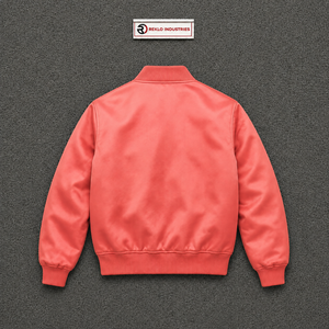 Chaqueta Varsity de Satén Rosa Coral Personalizada para Hombre, Chaqueta Bomber Lisa al por Mayor con Botones a Presión, Fabricante OEM, Venta de Chaquetas con Botones en el Pecho - Product Image 6