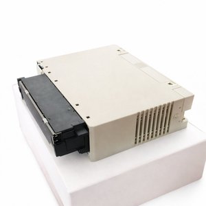 PLC โมดูลเอาต์พุตดิจิตอล C200H-OC225 รีเลย์เอาต์พุต 16 จุด 24V DC / 250V AC โมดูลควบคุมอัตโนมัติอุตสาหกรรม - Product Image 3