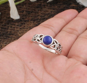 Anillo de Boda Solitario Clásico Bohemio Hecho a Mano con Lapislázuli de Corte Brillante en Plata de Ley 925 con Engaste de Bisel, Certificado - Product Image 3